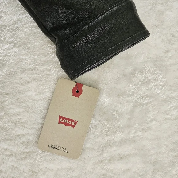 NWT Levi's Faux Leather Tucker Black Jacket Size M Moto Streetwear Retro Utility - Picture 8 of 15
